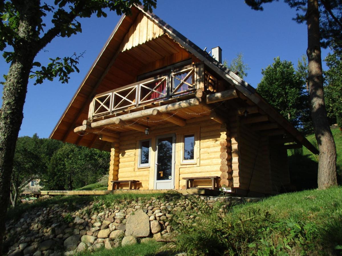 Villa Ezerkalni Raiskums Exterior foto
